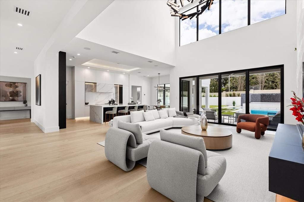 For Sale: $5,499,999 (6 beds, 6 baths, 6816 Square Feet)