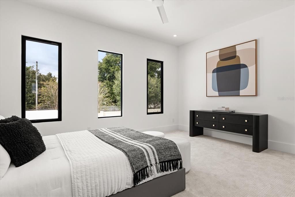 For Sale: $5,499,999 (6 beds, 6 baths, 6816 Square Feet)