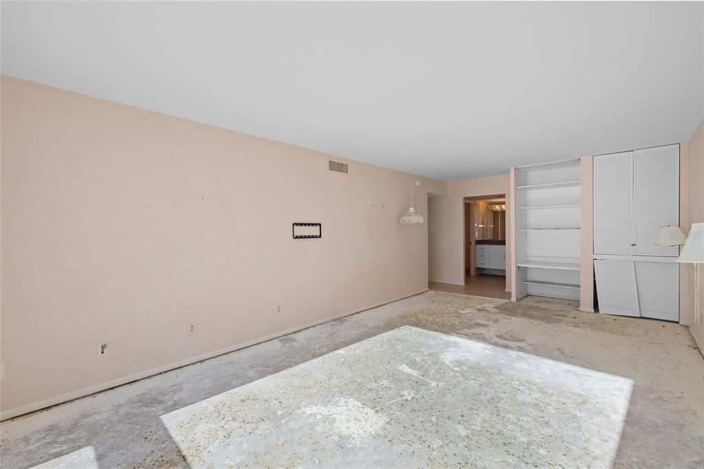 For Sale: $1,699,000 (2 beds, 2 baths, 1470 Square Feet)