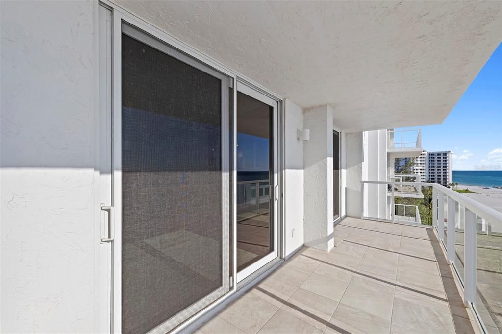 For Sale: $1,699,000 (2 beds, 2 baths, 1470 Square Feet)