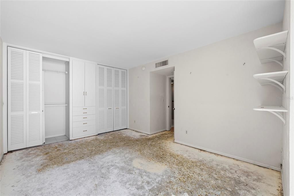 For Sale: $1,699,000 (2 beds, 2 baths, 1470 Square Feet)