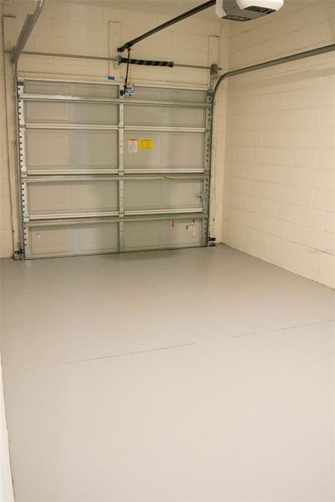 For Rent: $2,300 (3 beds, 2 baths, 1359 Square Feet)