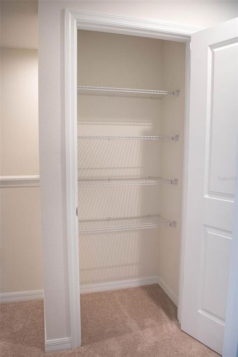 For Rent: $2,300 (3 beds, 2 baths, 1359 Square Feet)