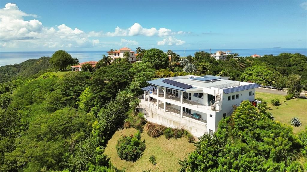 En Venta: $1,950,000 (5 camas, 3 baños, 2005 Pies cuadrados)