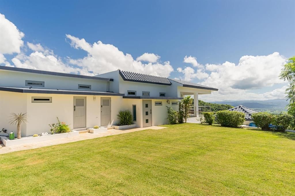 En Venta: $1,950,000 (5 camas, 3 baños, 2005 Pies cuadrados)