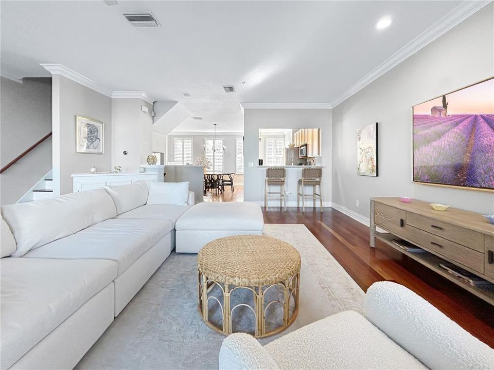 For Rent: $5,750 (3 beds, 2 baths, 2034 Square Feet)