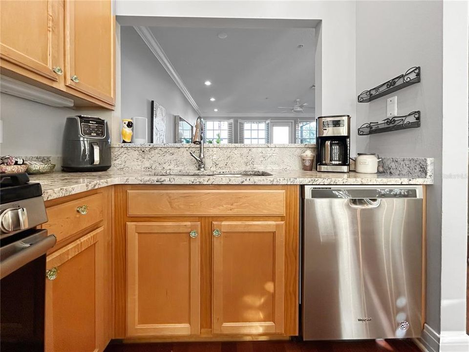 For Rent: $5,750 (3 beds, 2 baths, 2034 Square Feet)