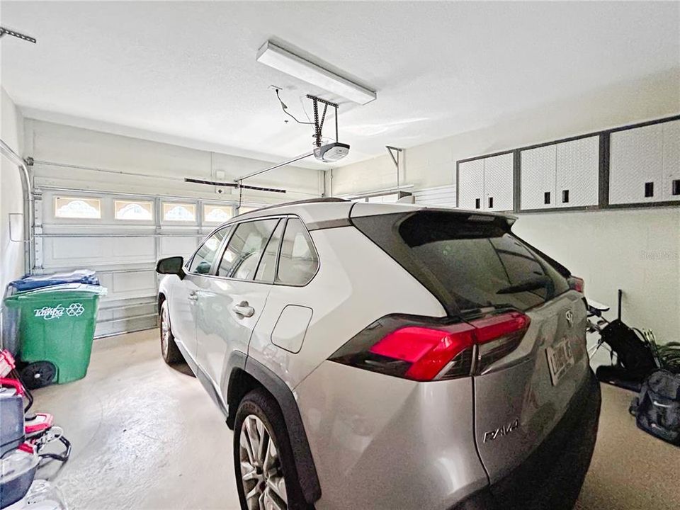 For Rent: $5,750 (3 beds, 2 baths, 2034 Square Feet)