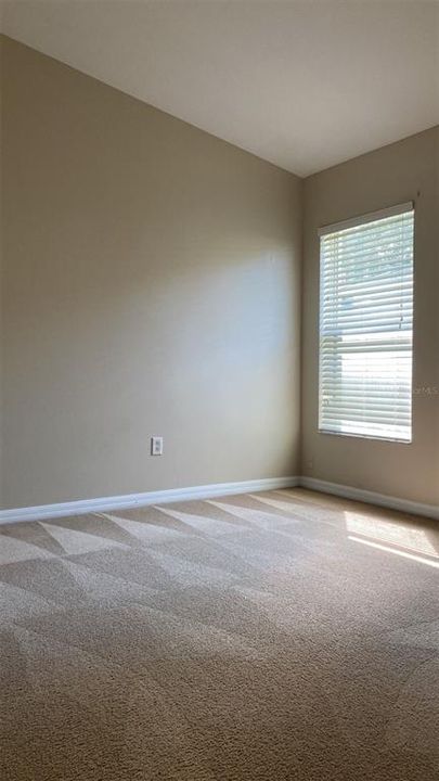 出租: $1,895 (4 贝兹, 2 浴室, 1490 平方英尺)