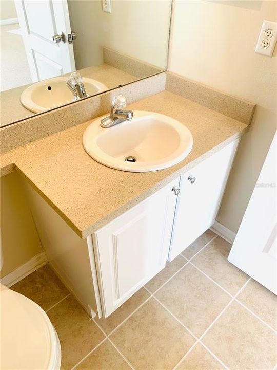 出租: $1,895 (4 贝兹, 2 浴室, 1490 平方英尺)