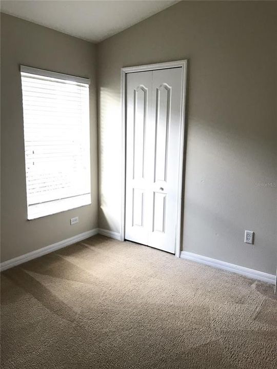 出租: $1,895 (4 贝兹, 2 浴室, 1490 平方英尺)