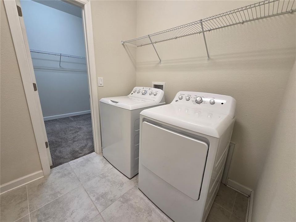 For Rent: $2,500 (3 beds, 2 baths, 1738 Square Feet)