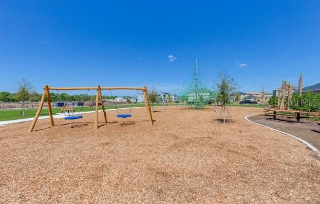 For Rent: $2,500 (3 beds, 2 baths, 1738 Square Feet)