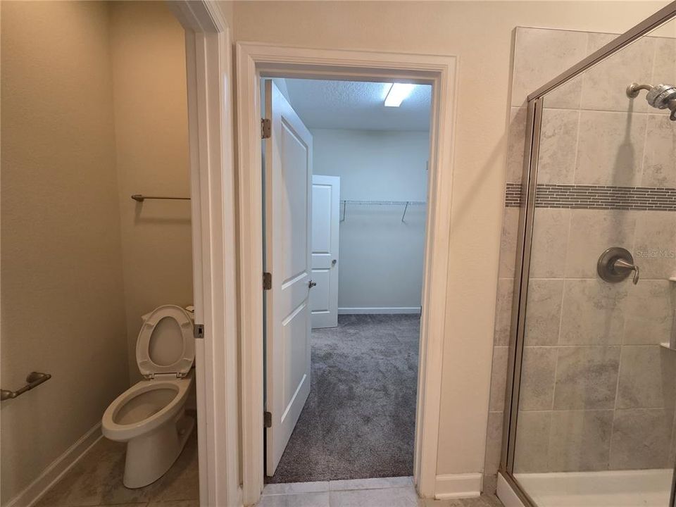 For Rent: $2,500 (3 beds, 2 baths, 1738 Square Feet)