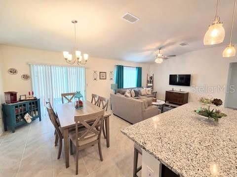 出租: $1,925 (3 贝兹, 2 浴室, 1485 平方英尺)