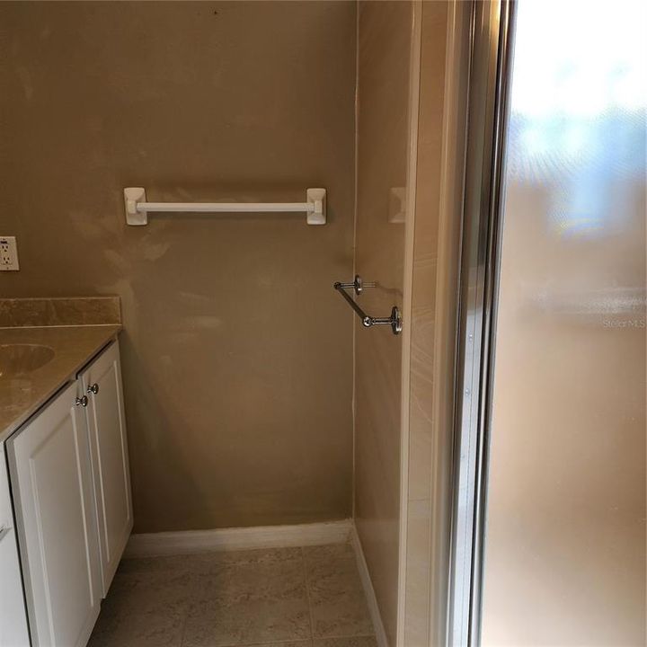 En Venta: $320,000 (2 camas, 2 baños, 1628 Pies cuadrados)