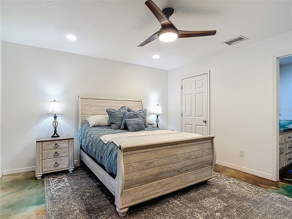 For Sale: $459,000 (3 beds, 2 baths, 1512 Square Feet)