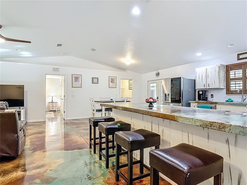 For Sale: $459,000 (3 beds, 2 baths, 1512 Square Feet)