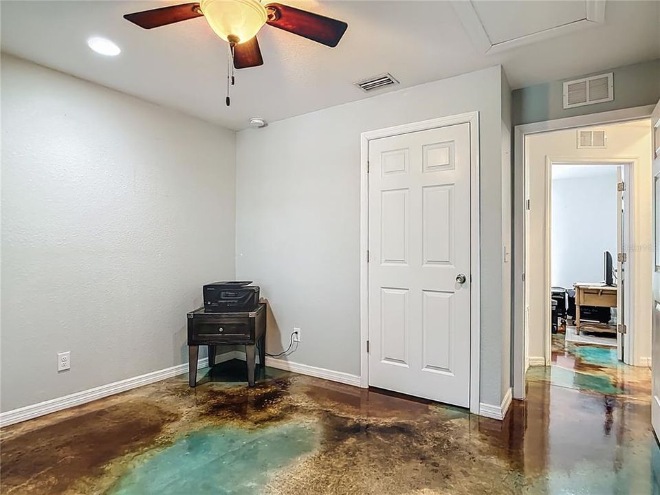 For Sale: $459,000 (3 beds, 2 baths, 1512 Square Feet)