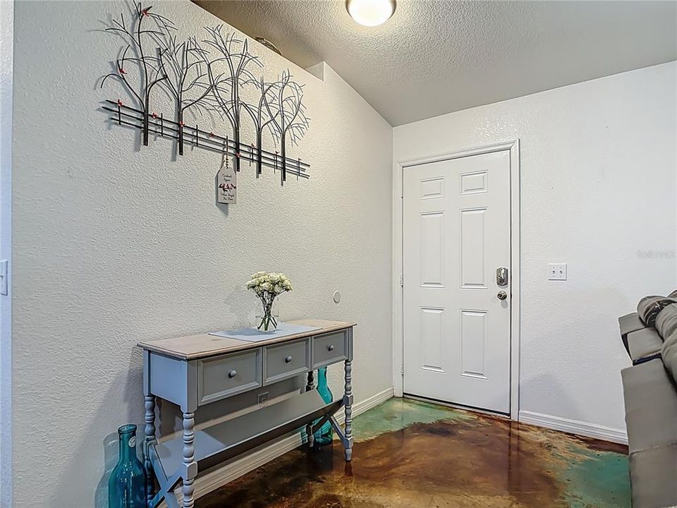 For Sale: $459,000 (3 beds, 2 baths, 1512 Square Feet)