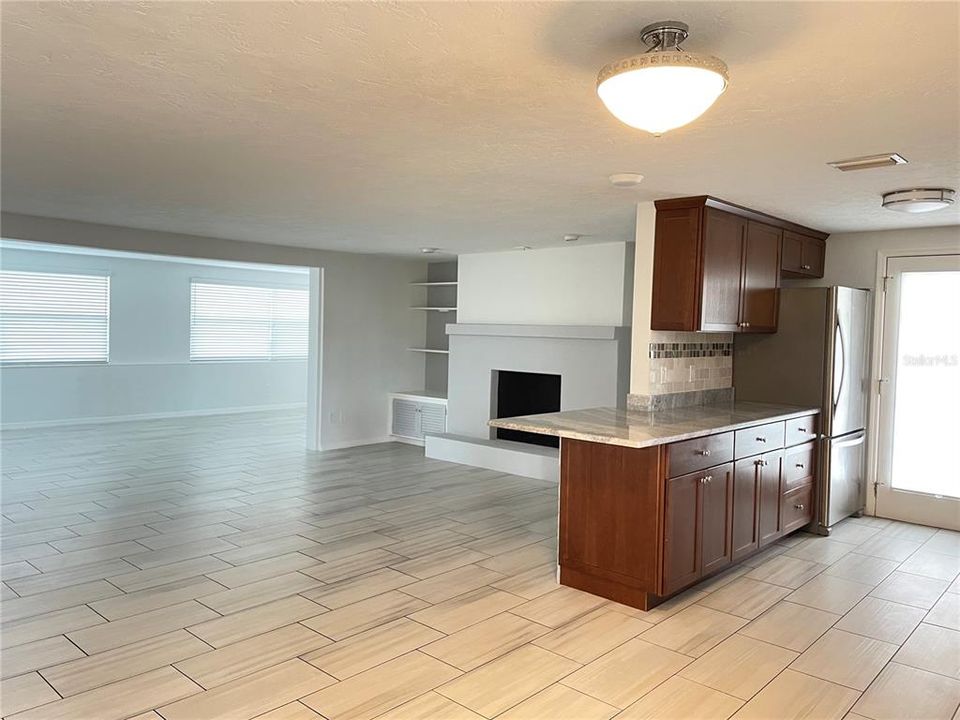 出租: $2,500 (2 贝兹, 2 浴室, 1491 平方英尺)