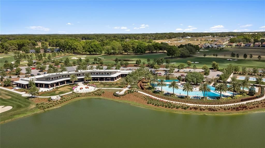 For Sale: $550,000 (3 beds, 3 baths, 2659 Square Feet)