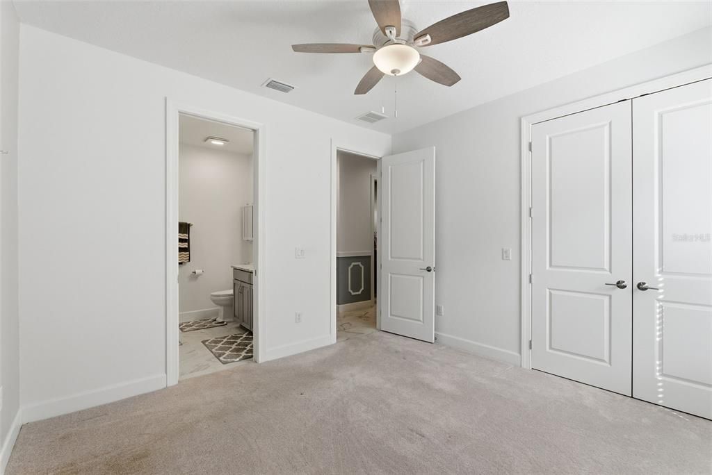 For Sale: $824,900 (3 beds, 3 baths, 2175 Square Feet)