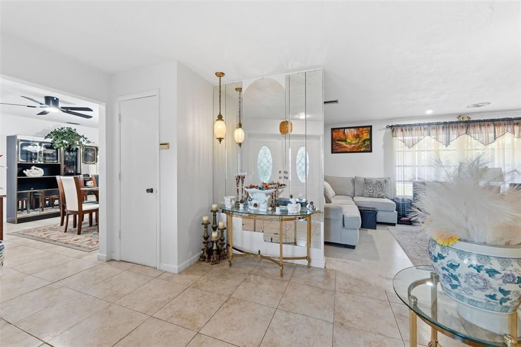 For Rent: $3,450 (3 beds, 2 baths, 2075 Square Feet)