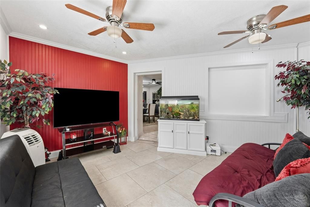 For Rent: $3,450 (3 beds, 2 baths, 2075 Square Feet)