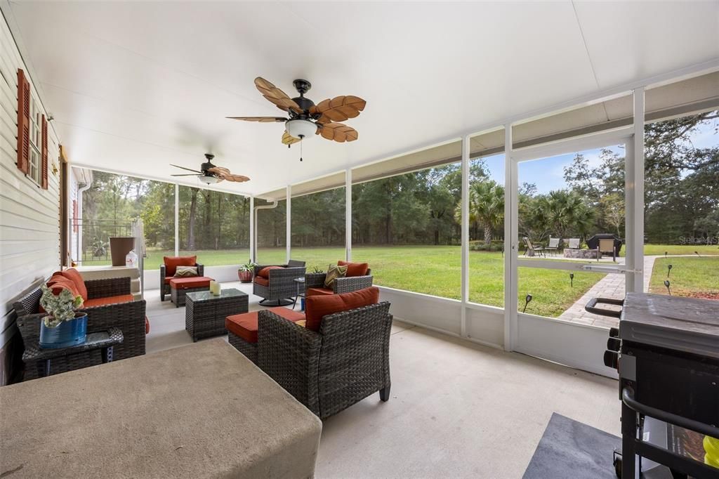 Active With Contract: $225,000 (3 beds, 2 baths, 1512 Square Feet)