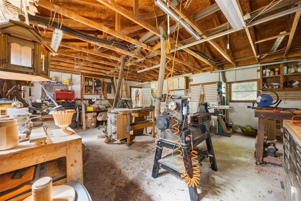 Active With Contract: $225,000 (3 beds, 2 baths, 1512 Square Feet)