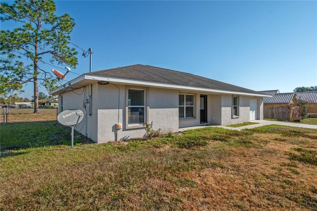 На продажу: $219,000 (3 спален, 2 ванн, 1411 Квадратных фут)