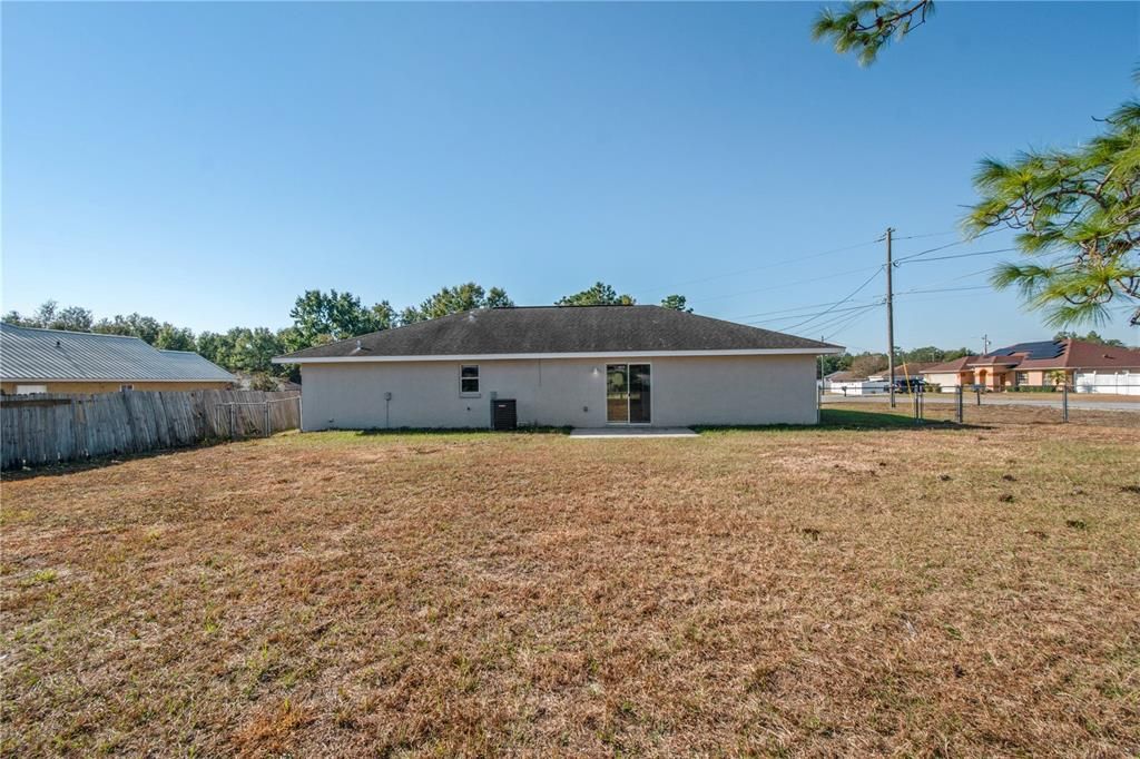 На продажу: $219,000 (3 спален, 2 ванн, 1411 Квадратных фут)