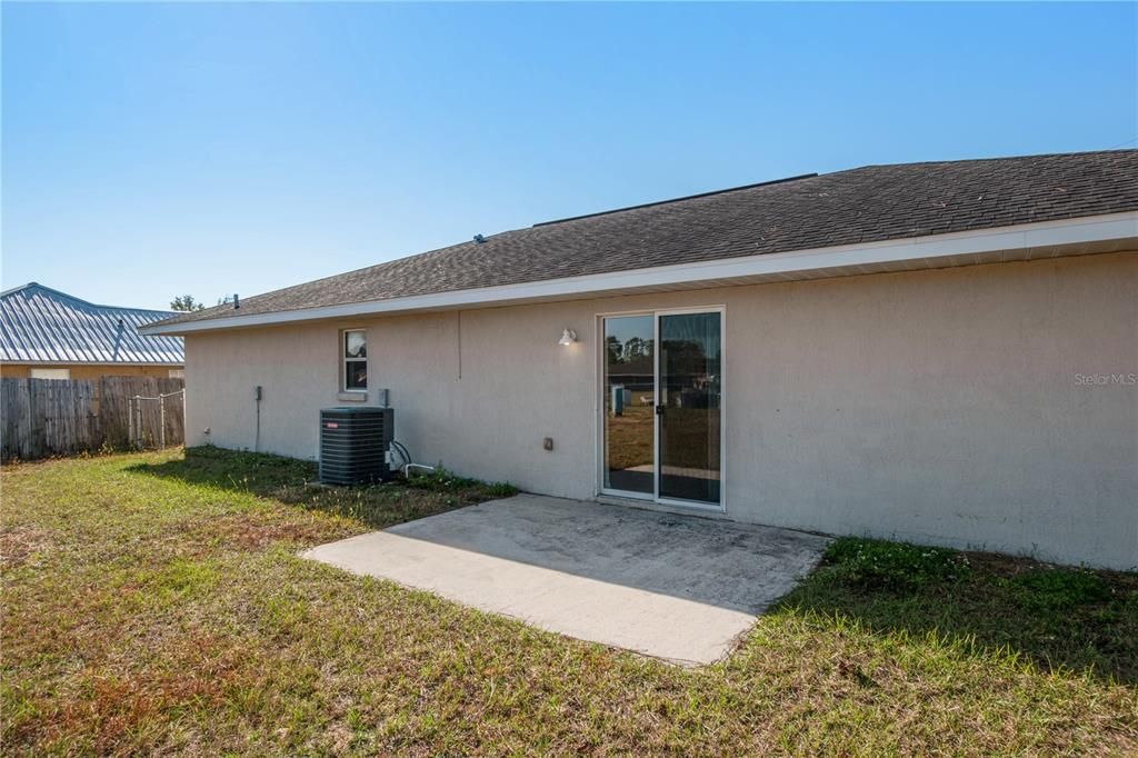 На продажу: $219,000 (3 спален, 2 ванн, 1411 Квадратных фут)