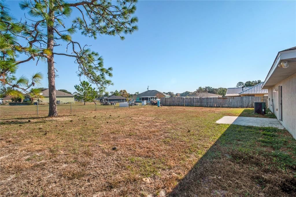 На продажу: $219,000 (3 спален, 2 ванн, 1411 Квадратных фут)