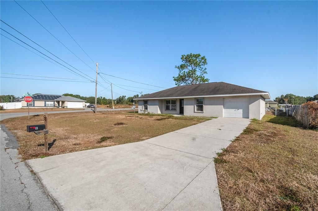 На продажу: $219,000 (3 спален, 2 ванн, 1411 Квадратных фут)