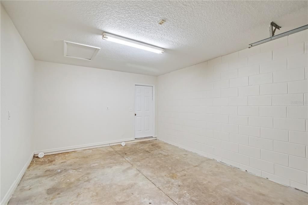 На продажу: $219,000 (3 спален, 2 ванн, 1411 Квадратных фут)