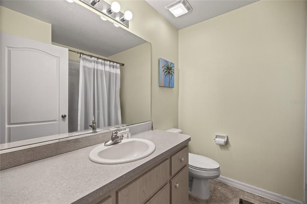 Active With Contract: $275,000 (3 beds, 2 baths, 1578 Square Feet)