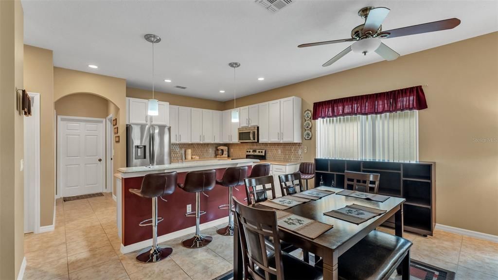 For Sale: $549,900 (5 beds, 3 baths, 3122 Square Feet)