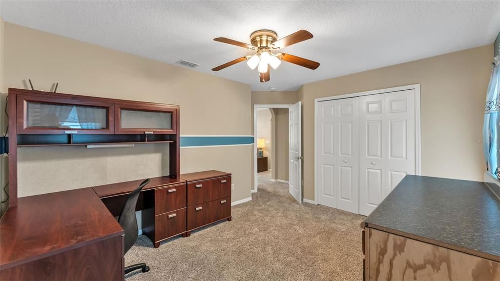 For Sale: $549,900 (5 beds, 3 baths, 3122 Square Feet)