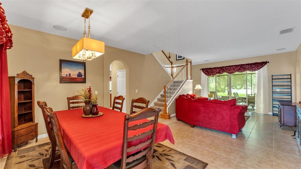 For Sale: $549,900 (5 beds, 3 baths, 3122 Square Feet)