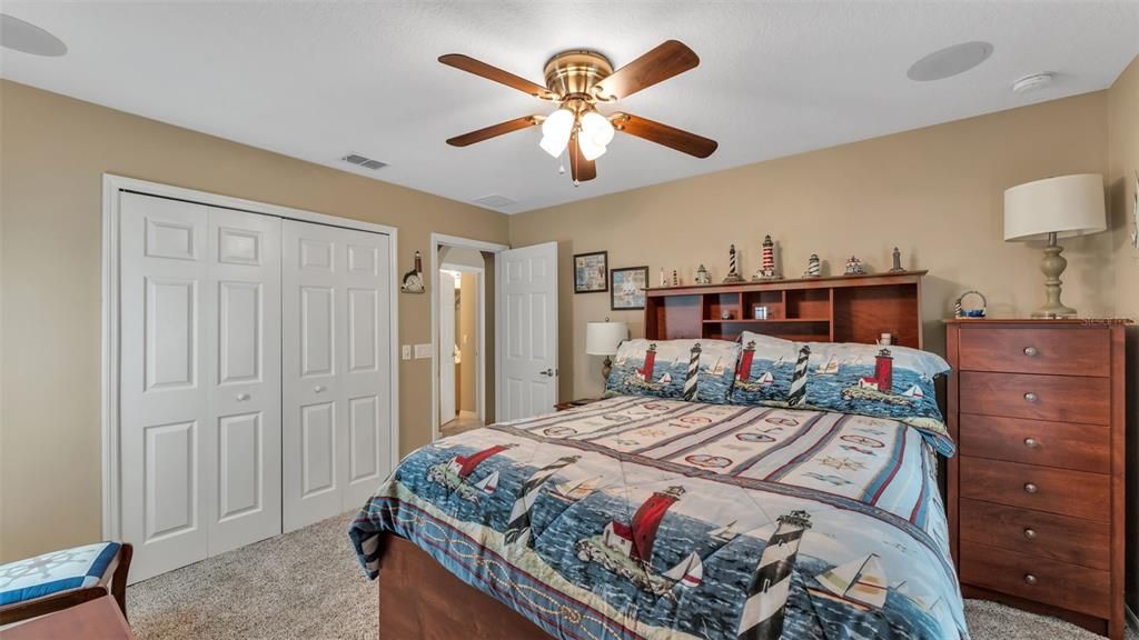 For Sale: $549,900 (5 beds, 3 baths, 3122 Square Feet)