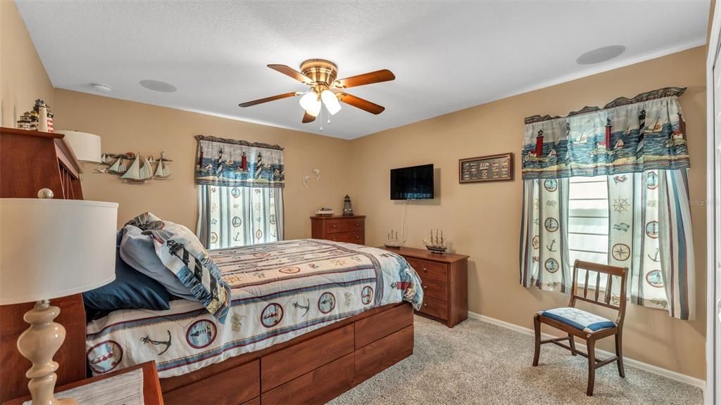 For Sale: $549,900 (5 beds, 3 baths, 3122 Square Feet)