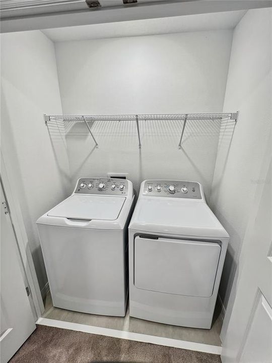 For Rent: $1,800 (3 beds, 2 baths, 1373 Square Feet)