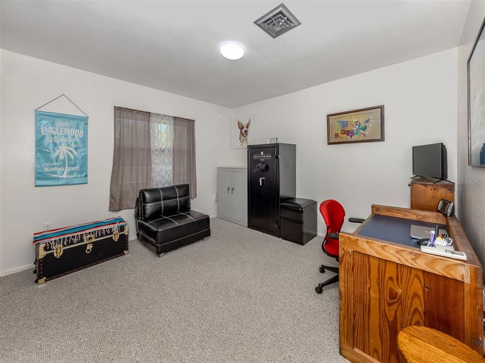 For Sale: $559,000 (3 beds, 2 baths, 1459 Square Feet)