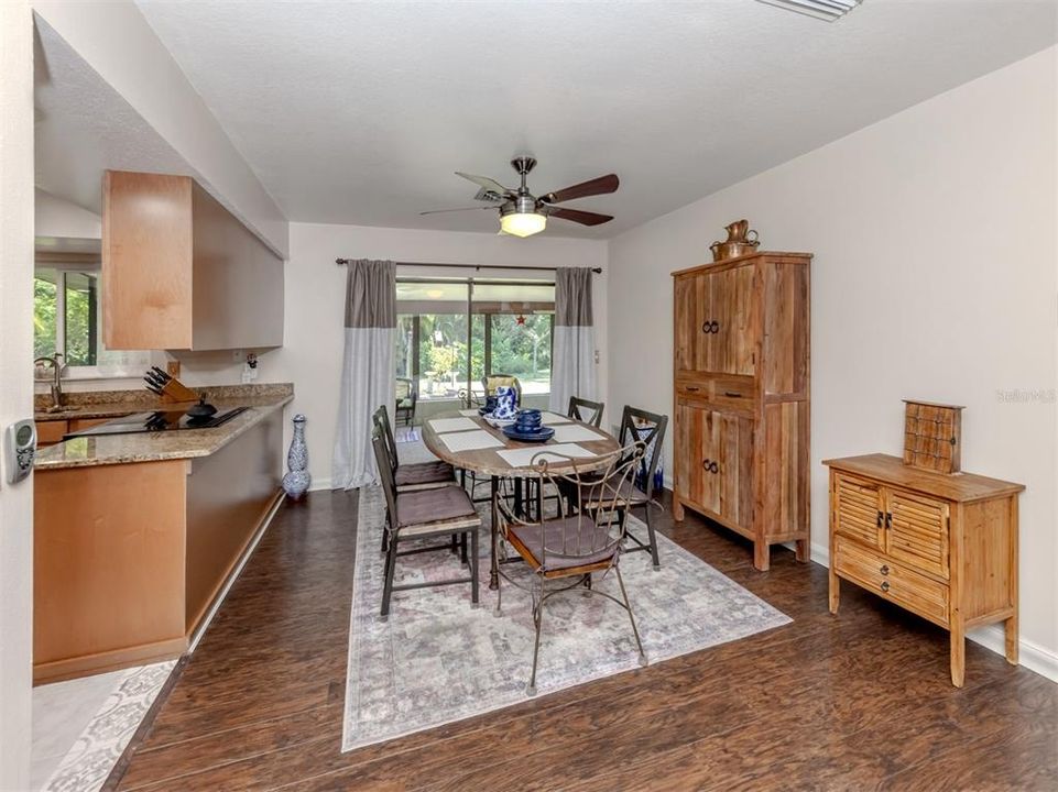 For Sale: $559,000 (3 beds, 2 baths, 1459 Square Feet)