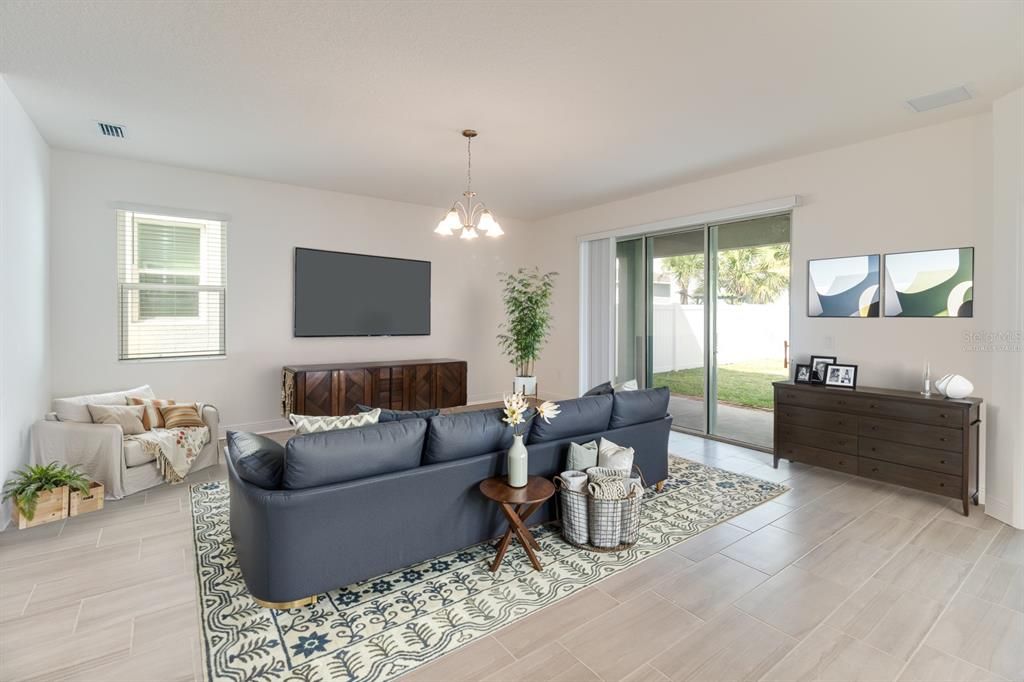 For Sale: $424,999 (4 beds, 2 baths, 2964 Square Feet)