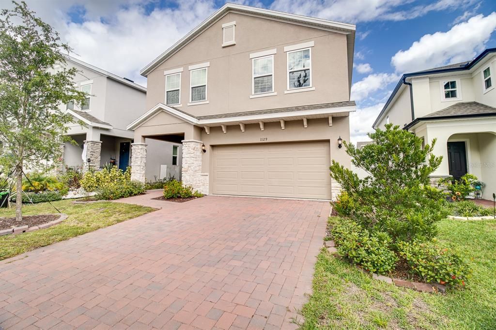 For Sale: $424,999 (4 beds, 2 baths, 2964 Square Feet)