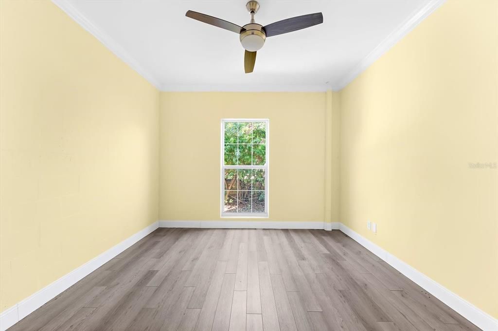 For Sale: $399,000 (3 beds, 2 baths, 1974 Square Feet)