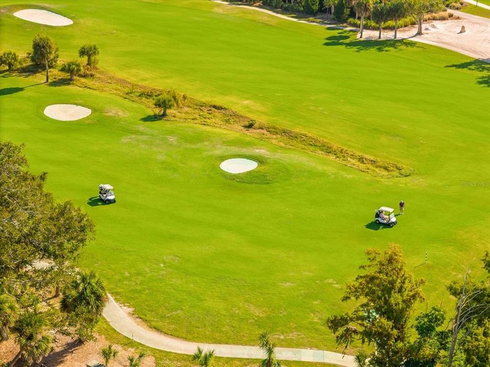 For Sale: $399,000 (3 beds, 2 baths, 1974 Square Feet)